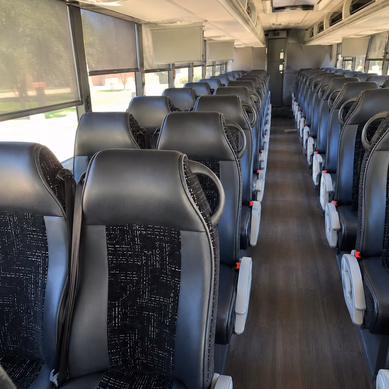 Los Angeles Airport Shuttle & Transportation party bus exterior