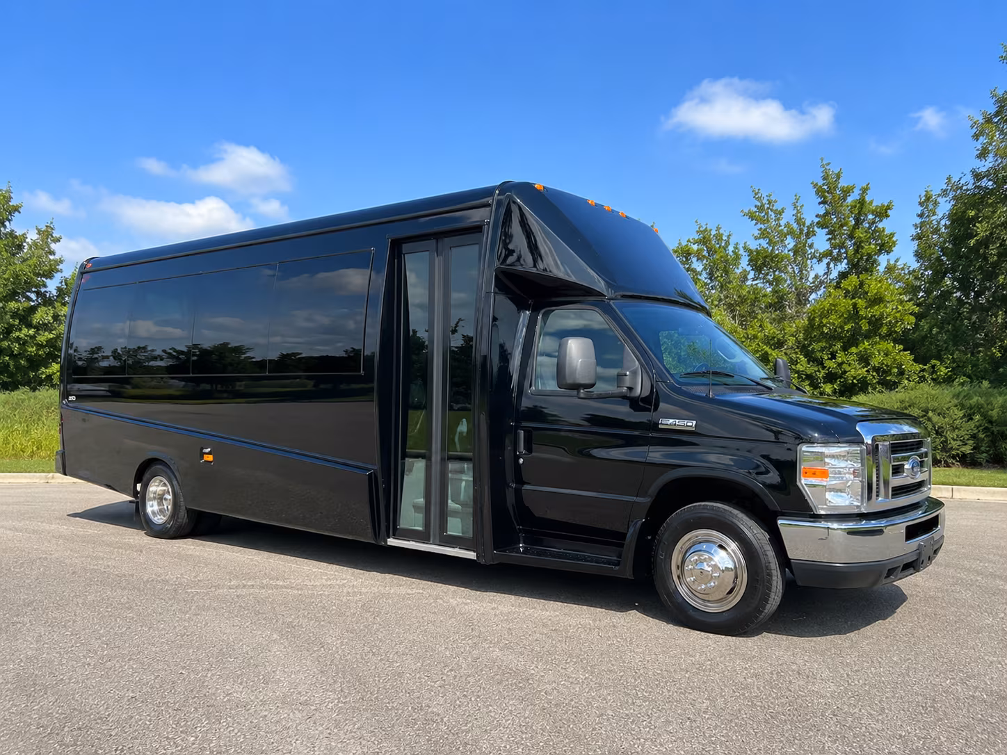 Los Angeles Airport Shuttles & Transportation