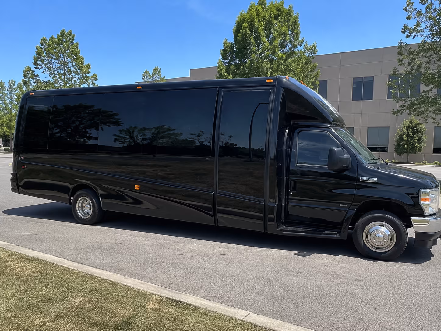 Los Angeles Winery Tour & Pub Crawl Transportation route planning