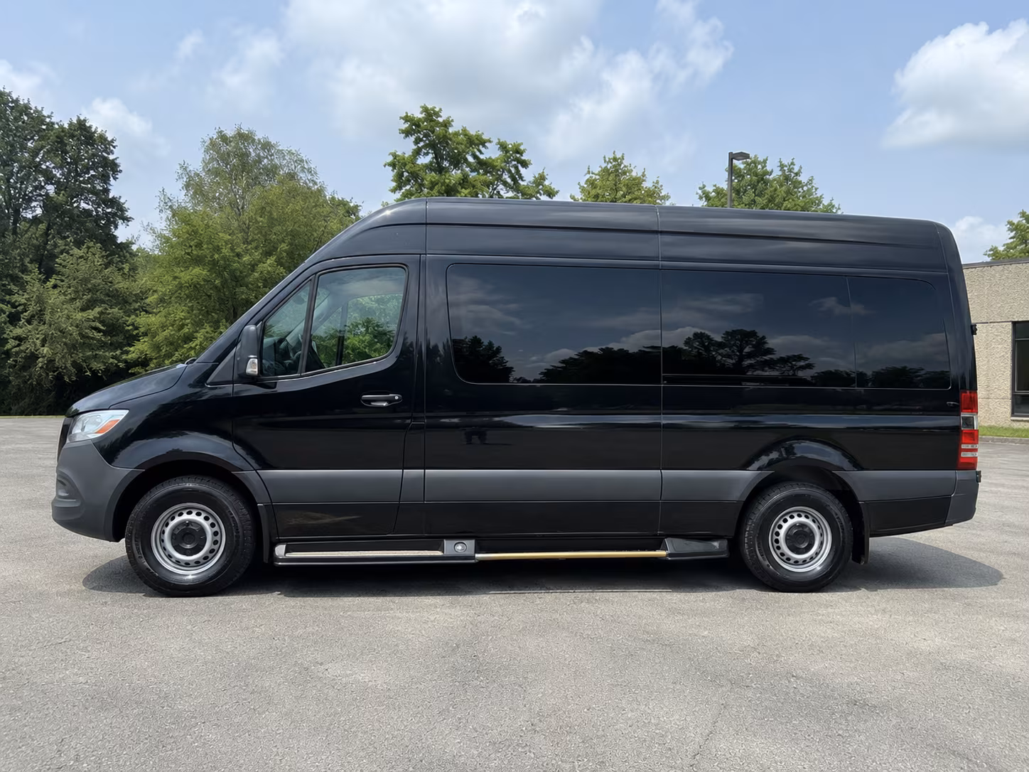 West Covina School Event & Field Trip Transportation