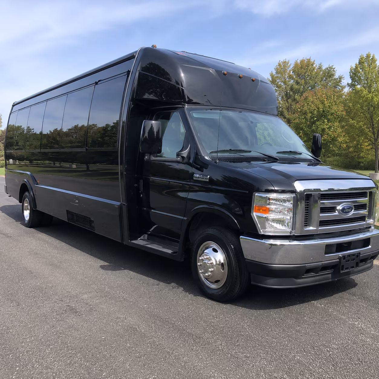 West Covina Winery Tour & Pub Crawl Transportation